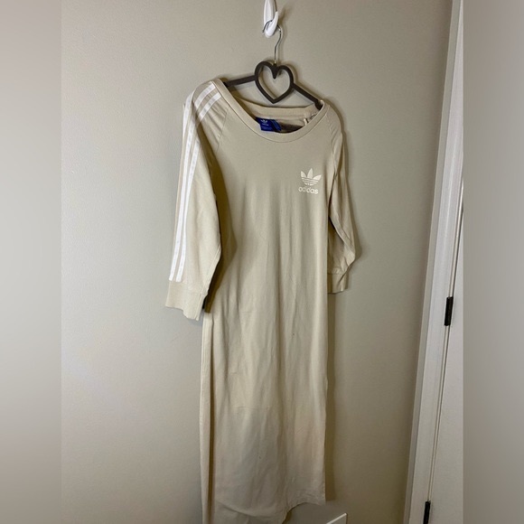 Adidas MIDI  Dress - Picture 6 of 6